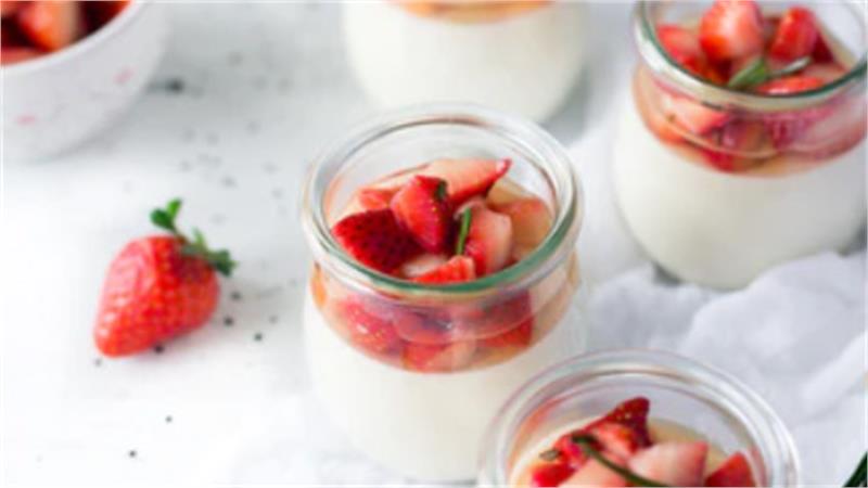 13 קינוחים מפנקים שהם לא עוגה 13 קינוחים מפנקים שהם לא עוגה