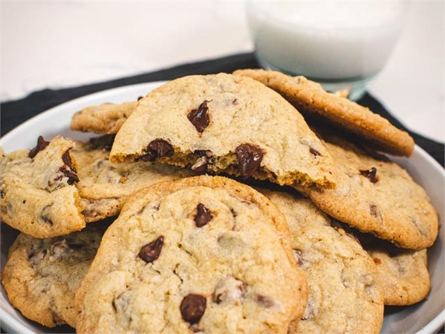 מתכוני שוקולד צ'יפס שלא תפסיקו להכין