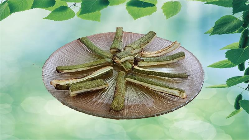 צ'יפס קישואים פיקנטי בתנור,  צ'יפס זוקיני בתנור