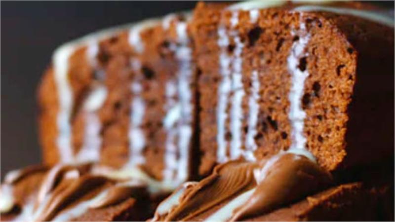 עוגת אינגליש קייק שוקולד ואגוזים בתבנית 15 ס"מ