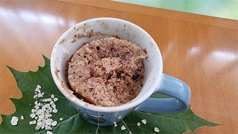 עוגת מאג שיבולת שועל וקינמון בפחות מ-5 דקות