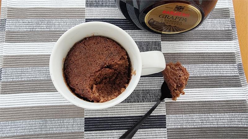 עוגת מאג שוקולד וגראפה, עוגת שוקולד וגראפה במאג בפחות מ-5 דקות