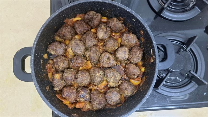 קציצות בשר טחון וכרישה הכי טעימות