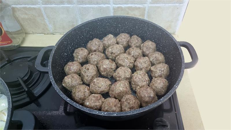 קציצות בשר טחון וכרישה הכי טעימות