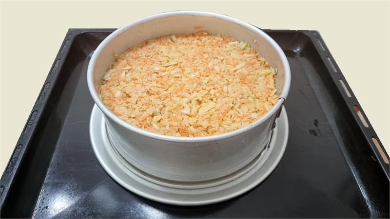 עוגת תפוחי אדמה עם כרישה וגזר