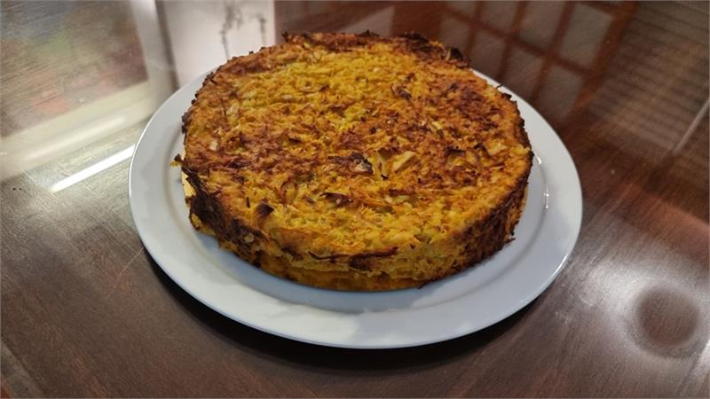 עוגת תפוחי אדמה עם כרישה וגזר