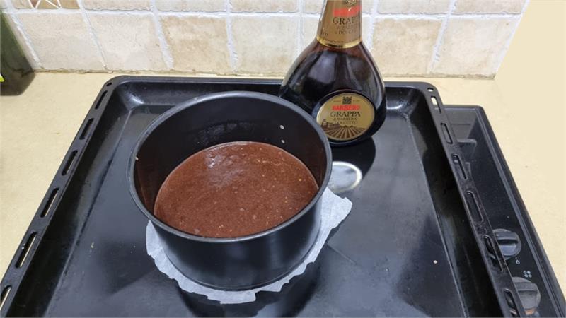 עוגת שוקולד וגראפה בתבנית 18 ס"מ