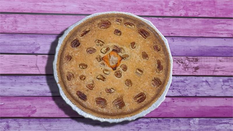 פאי גזר הכי טעים עם חלב מרוכז מעוטר באגוזי פקאן