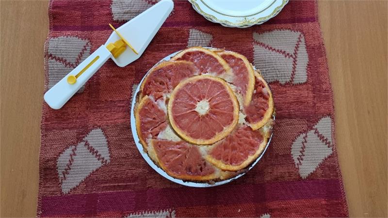 עוגת תפוז דם הפוכה וקלה להכנה
