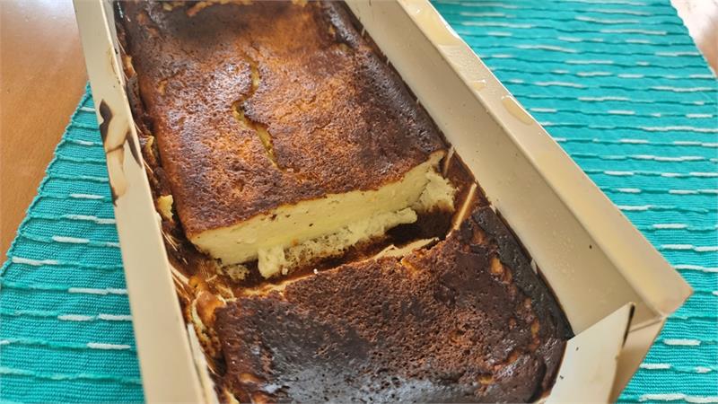 עוגת גבינה אפויה דיאטטית בתבנית חלה הכי טעימה וקלה להכנה