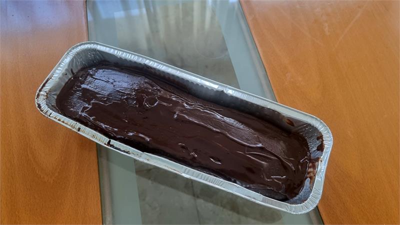 עוגת שקדים ושוקולד ללא סוכר וללא קמח