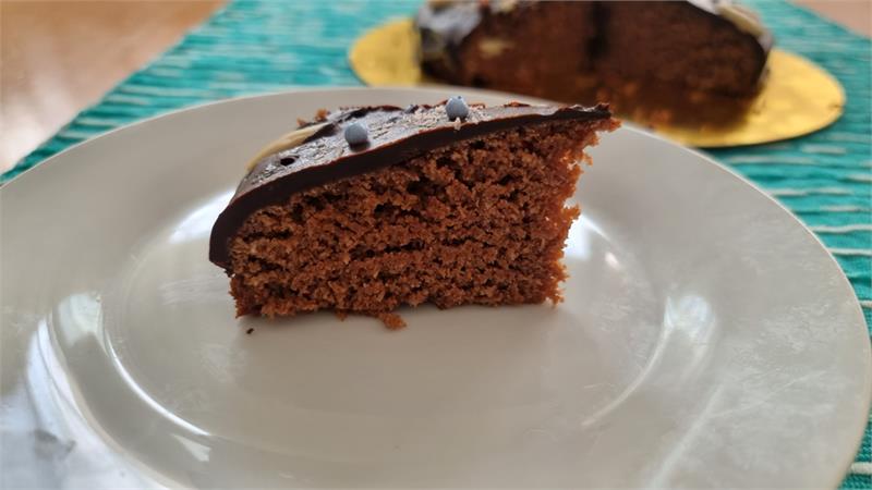 עוגת שוקולד קטוגנית בתבנית קוטר 18 ס"מ