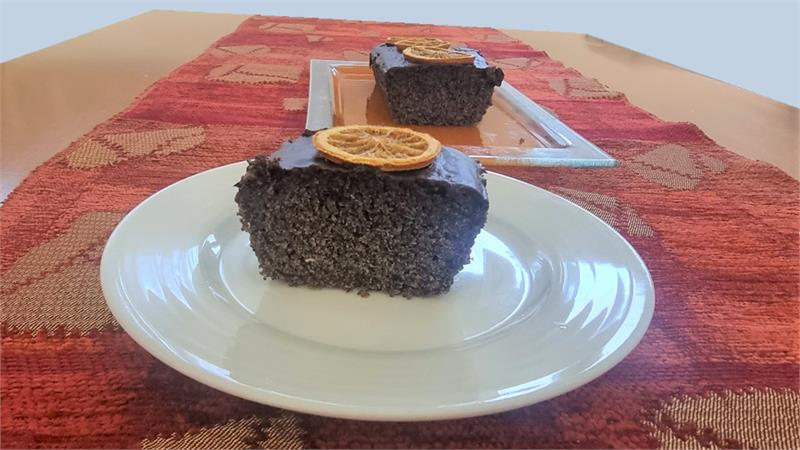 עוגת פרג עם קמח בננה ירוקה הכי טעימה וקלה להכנה 