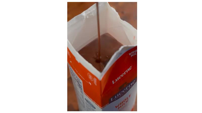 עוגת שוקולד אולטימטיבית של זאק צ'וי, עוגת מוס שוקולד ב-5 דקות עבודה