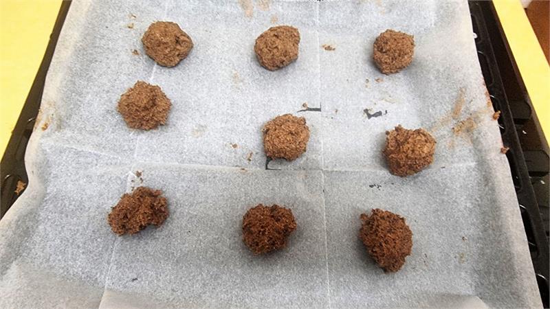 עוגיות שוקולד מקמח בננה ירוקה הכי טעימות וקלות להכנה