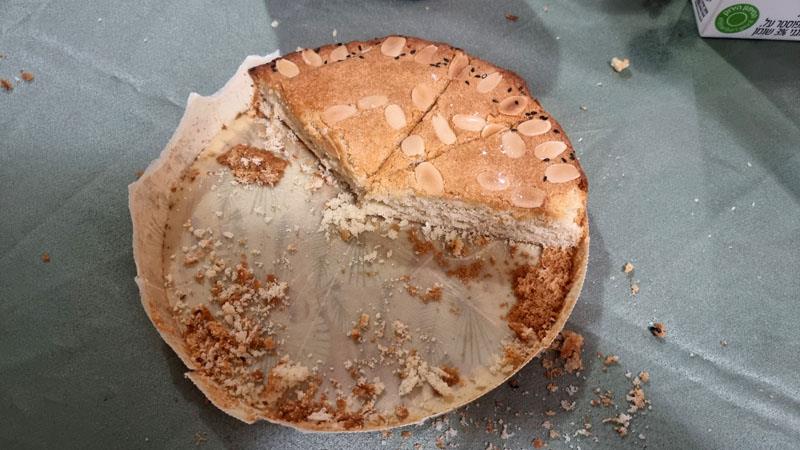 עוגת ממרח שקד לבן הכי טעימה וקלה להכנה