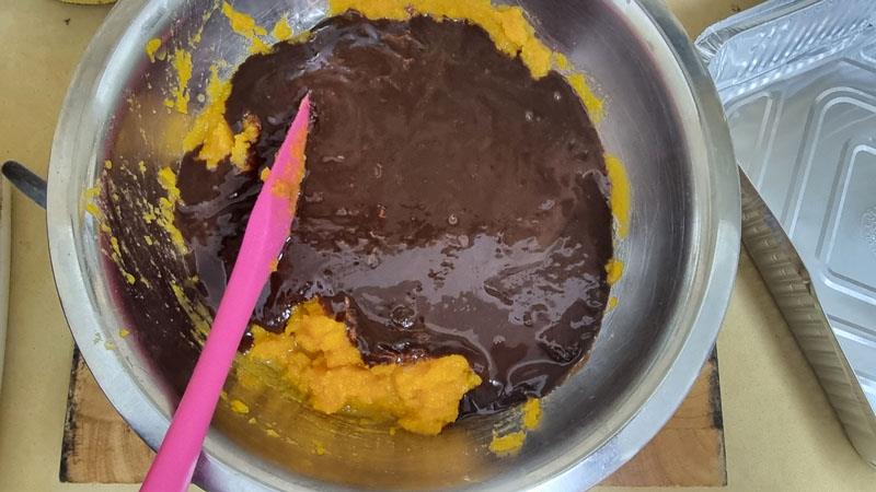 עוגת דלורית עם שוקולד ושיבולת שועל הכי טעימה וקלה להכנה