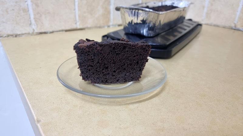 עוגת שוקולד קמח בננה ירוקה קקאו ושוקולד צ'יפס