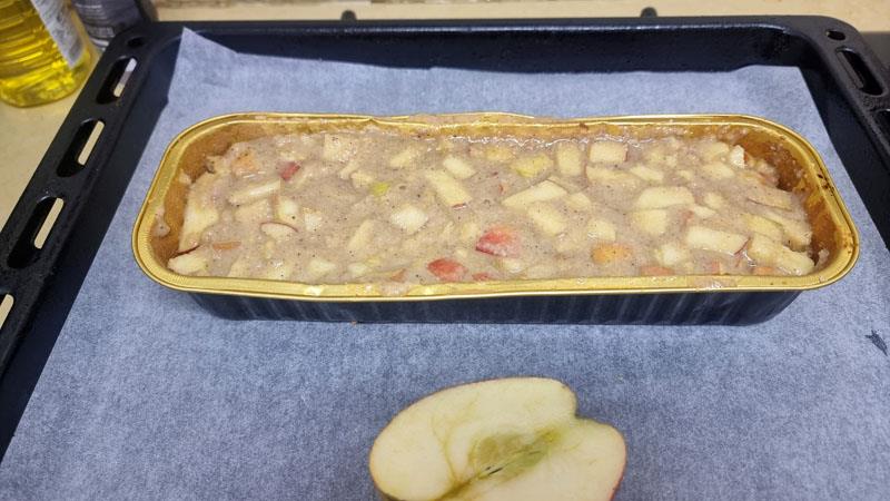 פס עוגת תפוחים מושלמת וקלה להכנה