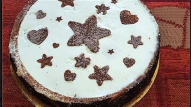 ציפוי שמנת סוכר לעוגה