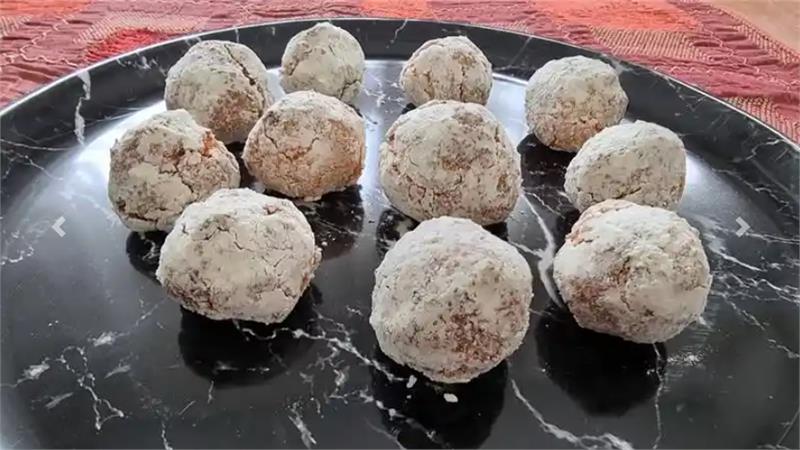 כדורי קוקוס נהדרים, שוּקוּ-שוּקוּ  Shuku Shuku