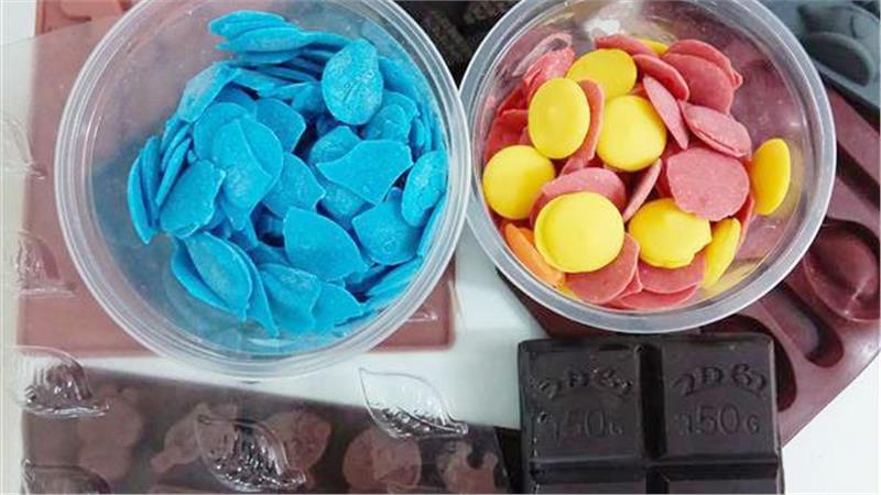 המסת צימקאו לתבניות סיליקון לשוקולד ותבניות פלסטיק לשוקולד