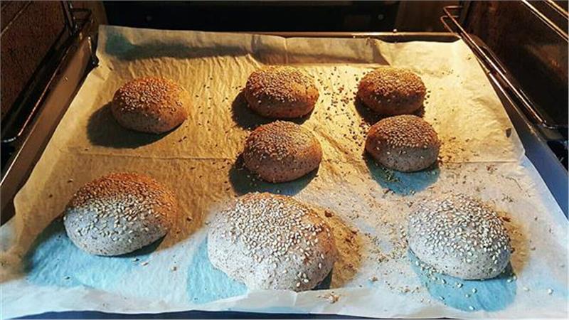 לחמניות שקדים משגעות, לחמניית קטו, לחמניית קיטו