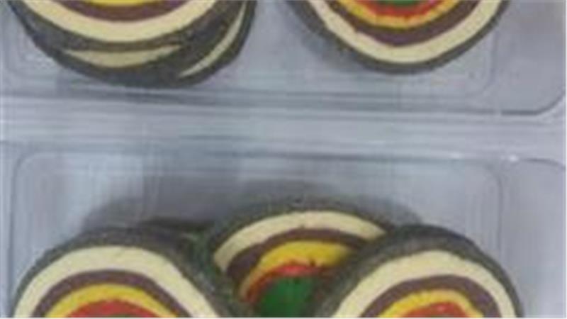 עוגיות לקאסטה , סנדוויץ' גלידה צבעוני ומדליק