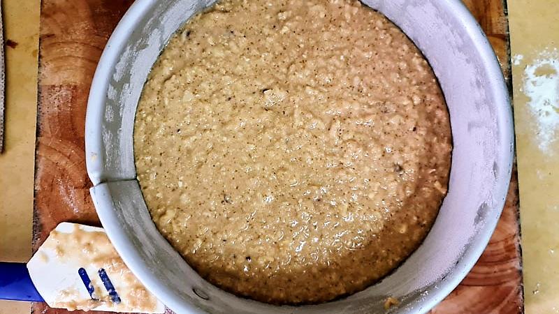 עוגת תפוחים מעולה, בחושה וקלה להכנה