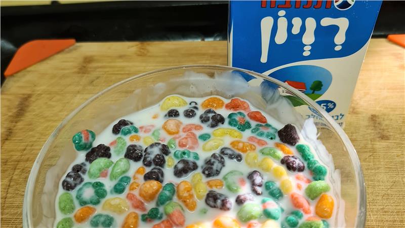 עוגת דגני בוקר פירות, עוגת קורנפלקס, עוגת קורנפלקס פירות,