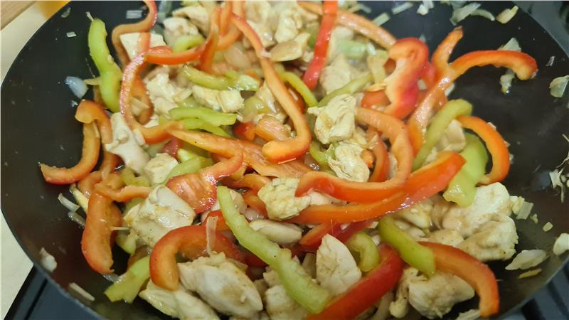 עוף עם עשב לימון טרי, חזה עוף עם למון גראס