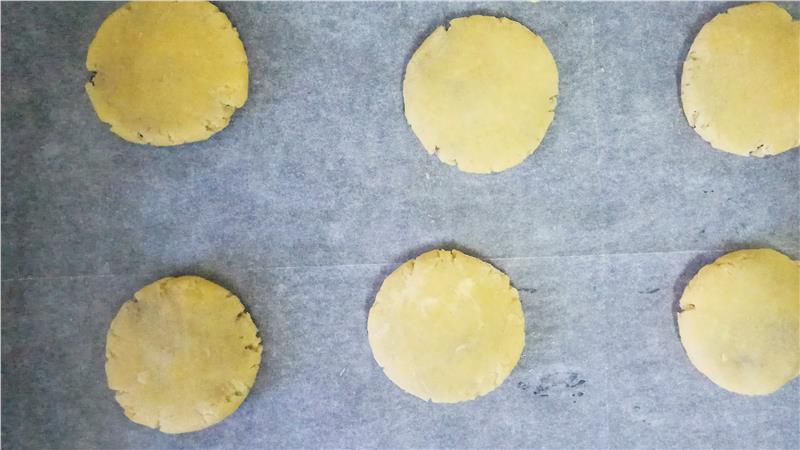 עוגיות ממכרות בשני צבעים,