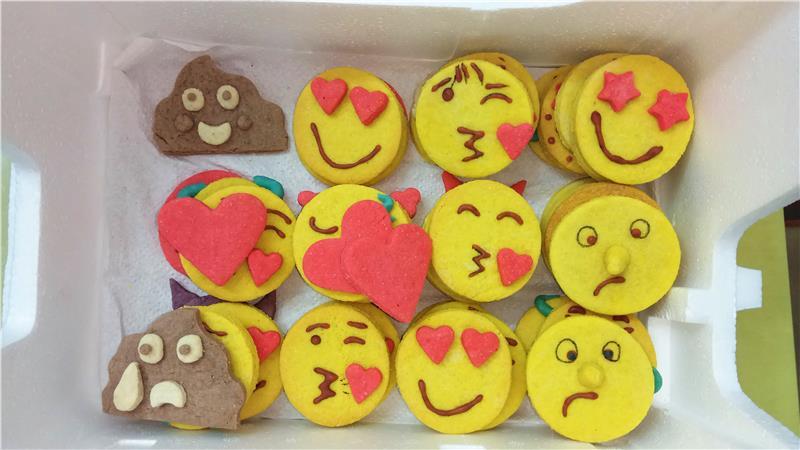 עוגיות אימוג'י הכי מהממות 
