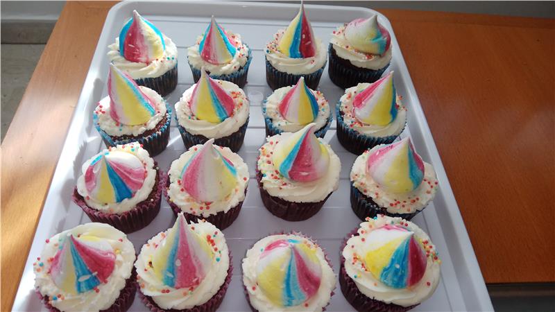 מרנג צבעוני חגיגי