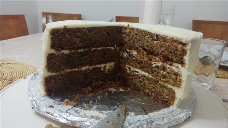 עוגת גזר  חגיגית 3 שכבות