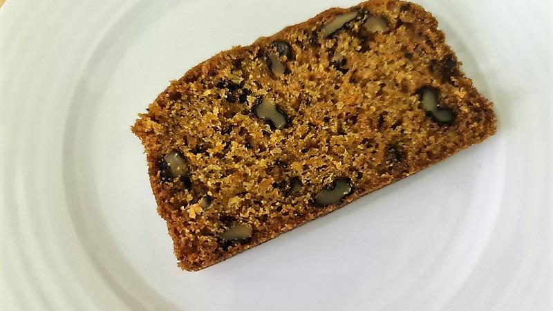 עוגת גזר בחושה עם אגוזי מלך