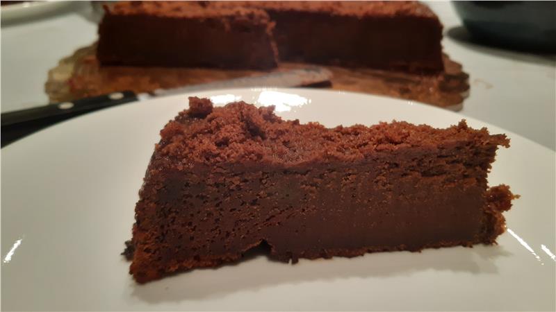 עוגת שוקולד ללא קמח הכי טעימה!
