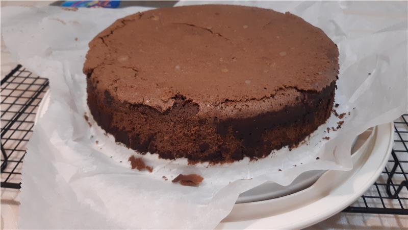 עוגת שוקולד ללא קמח הכי טעימה!