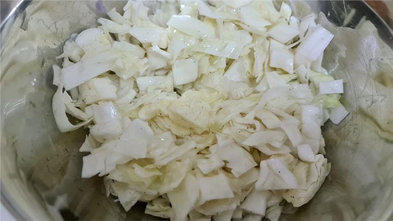 סלט כרוב לבן הטוב ביותר!