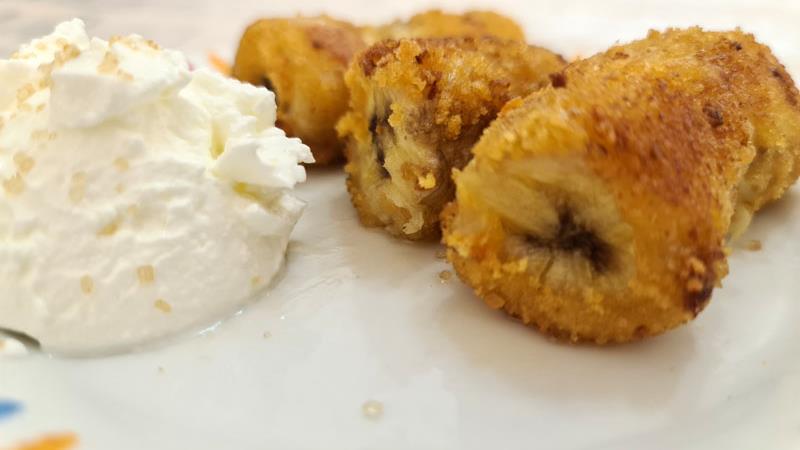 בננה מטוגנת בפירורי לחם