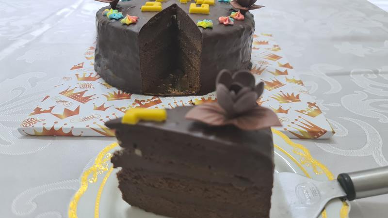 עוגת שוקולד מלכותית, עוגת יום ההולדת של משפחת המלוכה האנגלית