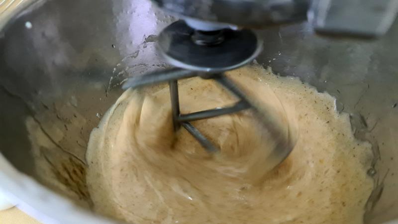 עוגת אפרסמונים בחושה וטעימה, עוגת אפרסמון וקינמון