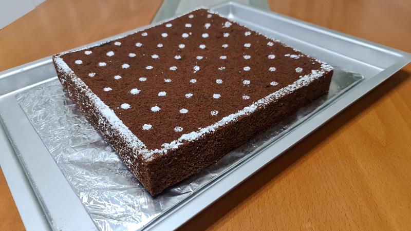 עוגת שוקולד טבעונית, עוגה לא ביצים,  עוגת שוקולד עם מים.