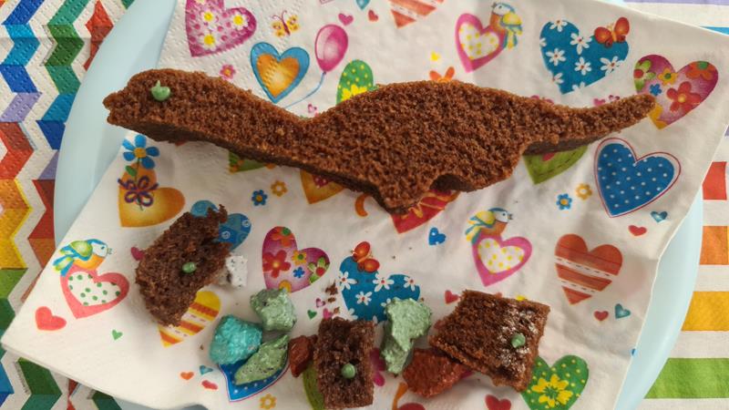 עוגת דינוזאור אישית ליום הולדת, עוגה אישית של בראוניז פארק היורה