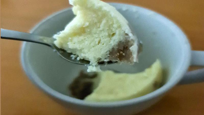 עוגת מאג גבינה, עוגת גבינה במאג, עוגת גבינה פירורים במאג מעלפת