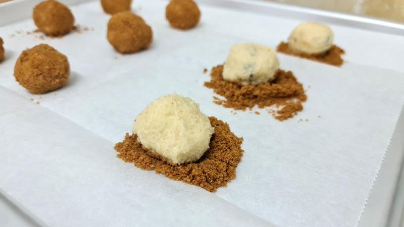 עוגיות עוגת גבינה ושוקולד צ׳יפס - מושלמות, עוגיות גבינה ושוקולד צ'יפס