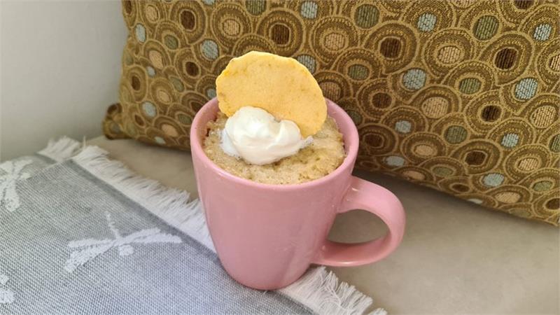 עוגת מאג תפוחים משגעת, עוגת תפוחים במאג בפחות מ-5 דקות