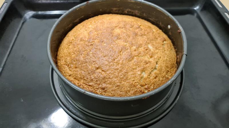 עוגת קוקוס בחושה נהדרת