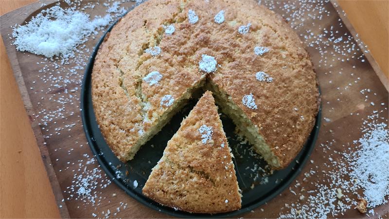 עוגת קוקוס בחושה נהדרת