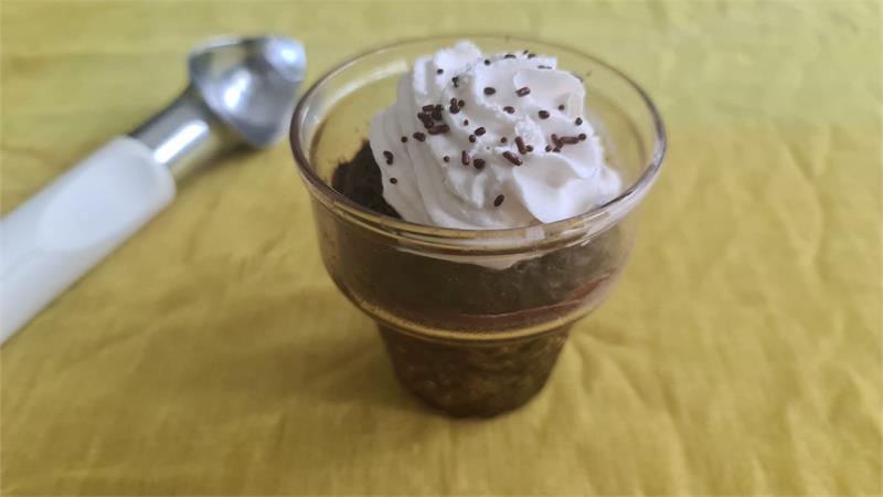 עוגת מאג גלידה ושוקולד, עוגת גלידה ושוקולד במאג בקלי קלות